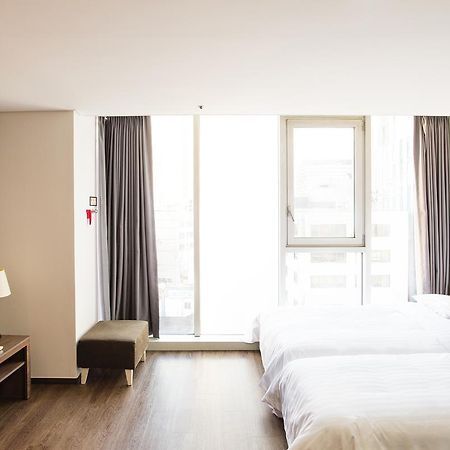 Hotel Arinus Shinchon Seoul Exterior foto
