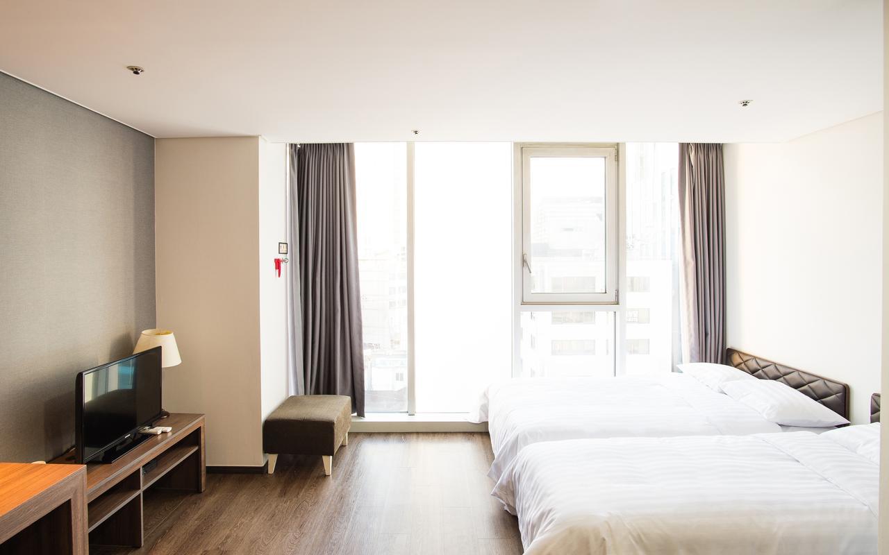 Hotel Arinus Shinchon Seoul Exterior foto