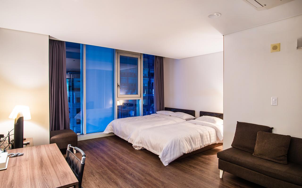 Hotel Arinus Shinchon Seoul Exterior foto