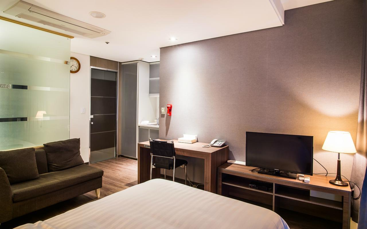 Hotel Arinus Shinchon Seoul Exterior foto